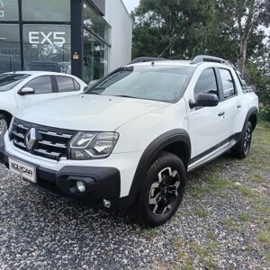 RENAULT NUEVA OROCH INTENS OUTSIDER, 2025